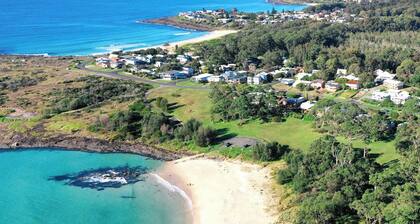 Bawley Point Beach House - renovated beach escape