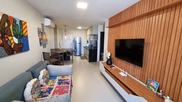 Apartment | Living area | 32-inch LED TV with digital channels, TV