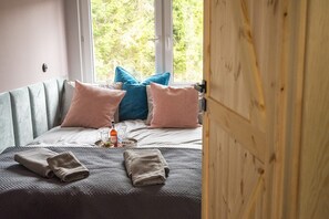 3 makuuhuonetta, vauvan matkasänky, ilmainen Wi-Fi