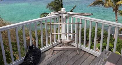 Un Petit Coin de Paradis, Avec une vue sur mer de 360 Degré