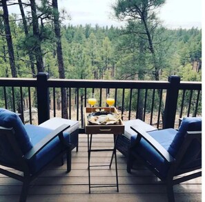 Property grounds - Mustang Mountain Retreat in Bison Ridge! (Show Low)