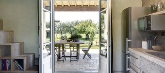 SAL_Apt.1bdr@ OlimagioFarm w/animals_25mPool_4km ForteDeiMarmi beach_bikeOnsite