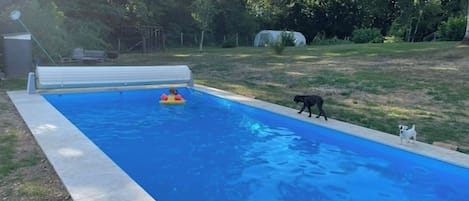 Piscine extérieure, piscine chauffée