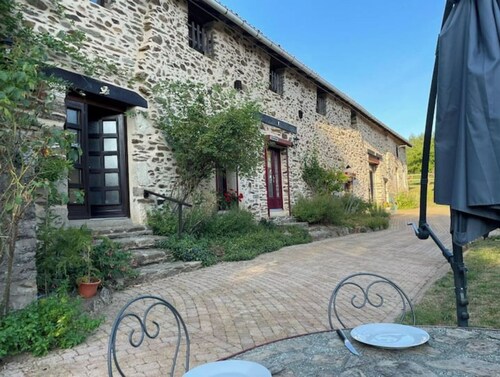 Appartement Avec Piscine Pour 4