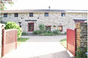 Esterni