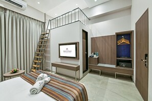 Executive Room, Hill View | In-room safe, iron/ironing board, free WiFi - Meritas Aura Resort (Mawal)
