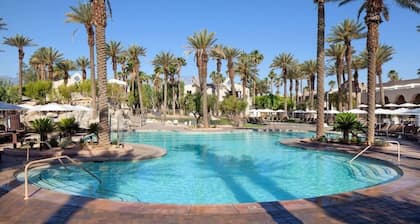 Westin Mission Hills Resort and Villas