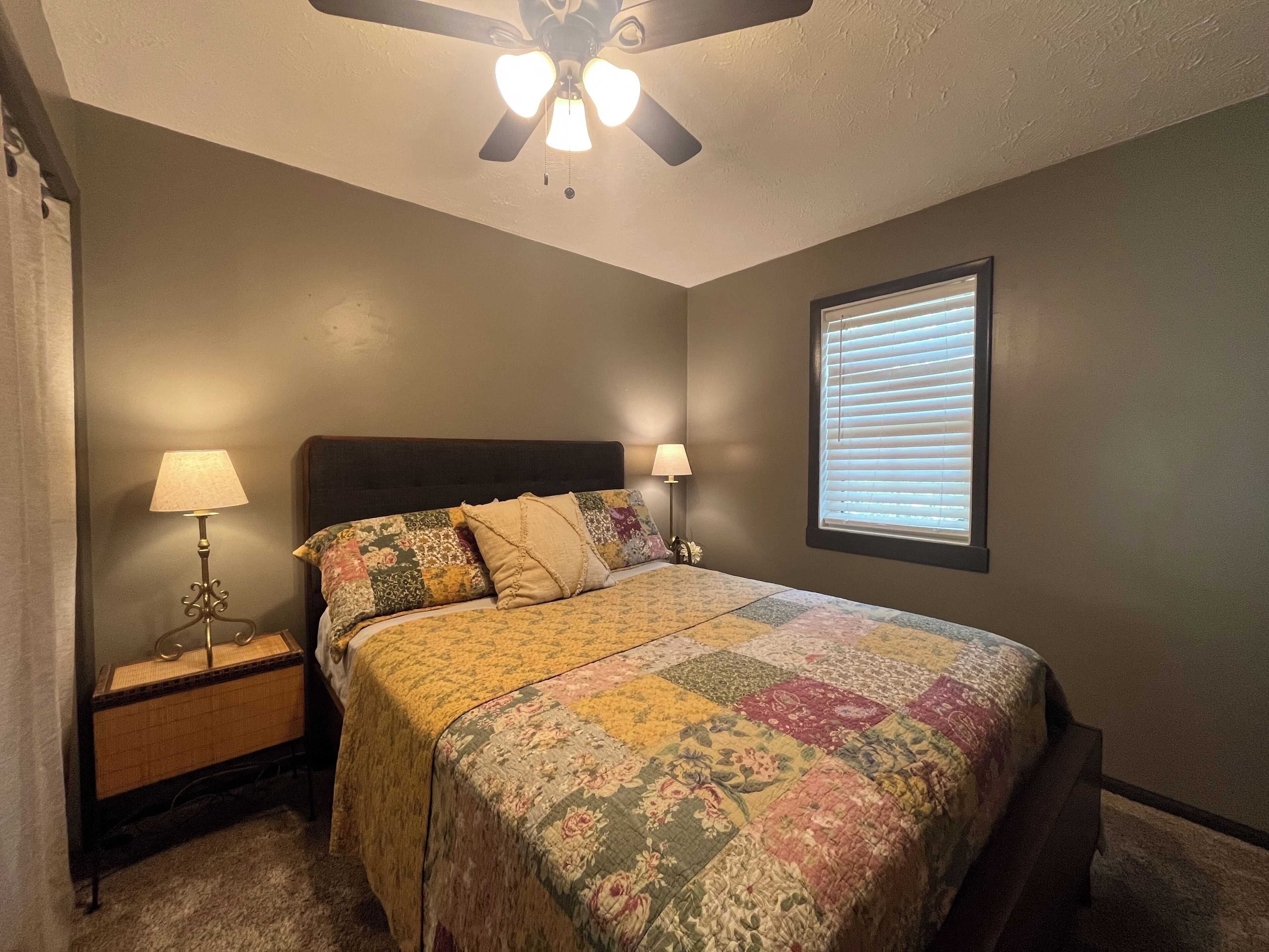 2 間睡房、熨斗/熨衫板、免費 Wi-Fi、床單