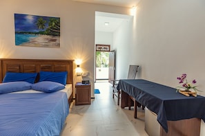 Vila | 4 quartos, ferros/tábuas de passar roupa, Wi-Fi de cortesia