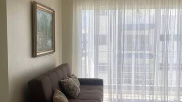Apartment, Berbilang Katil | Ruang tamu