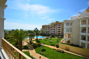 Property grounds - LAS DUNAS 51 - Three Bedroom Apartment, Sleeps 7 (Punta del moral)