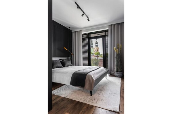 1 bedroom, soundproofing, iron/ironing board, free WiFi