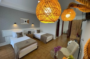Classic Twin Room, 2 Single Beds, Pool View