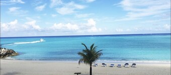 Oceanfront Oasis with Astonishing Views