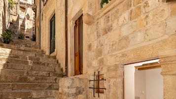 Superior-Doppelzimmer, 1 Queen-Bett | Schallisolierte Zimmer, kostenloses WLAN, Bettwäsche