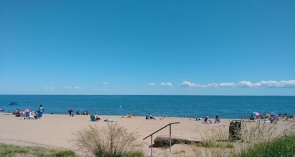 The Gorgeous George Beach Cottage