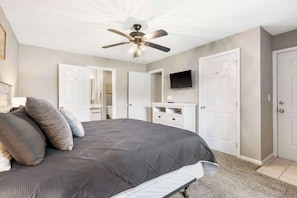 Kondominium, Beberapa Tempat Tidur, patio, pemandangan lapangan golf (Golf View Escape) | 2 kamar tidur dan didekorasi berbeda-beda