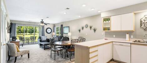 Kondominium, Beberapa Tempat Tidur, patio, pemandangan lapangan golf (Golf View Escape) | Interior