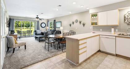 Golf View Escape - Holiday Hills Branson - Golf - Outdoor Pools