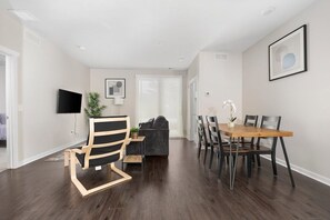 Interior - Centrally Located Condo Near Downtown TC (Traverse City)