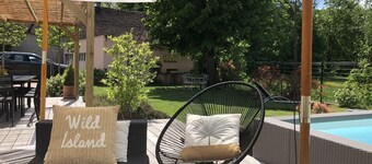 Charming house in peaceful setting 5 min from Chartres.