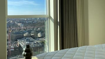 1 bedroom, iron/ironing board, travel crib, free WiFi