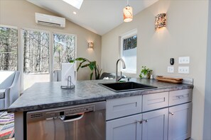 Interior - NEW! Cabin in the Pines - Hot Tub - 15 minutes from Asheville! (Asheville)