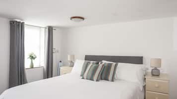 1 habitación, decoración personalizada y muebles diferentes