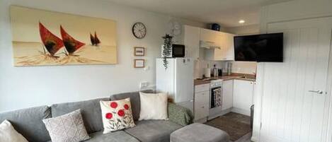 Smart TV, DVD player, table tennis