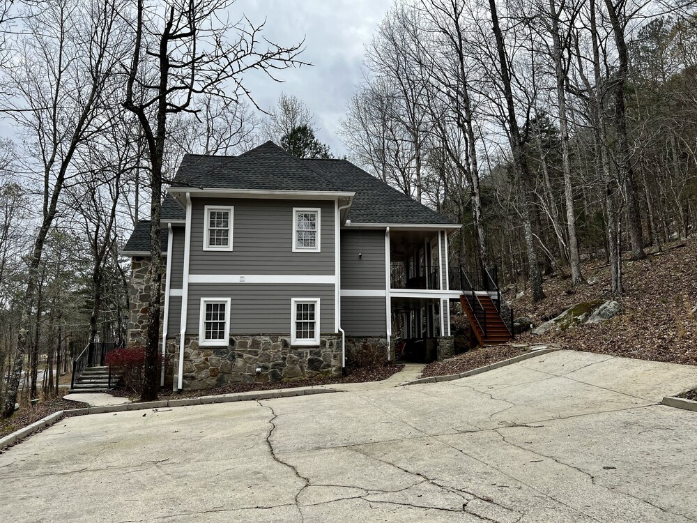 Limestone Springs Cottage, Oneonta 170 Room Prices & Reviews
