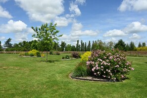 Exterior - Aux 3 Forets (Bizeneuille)