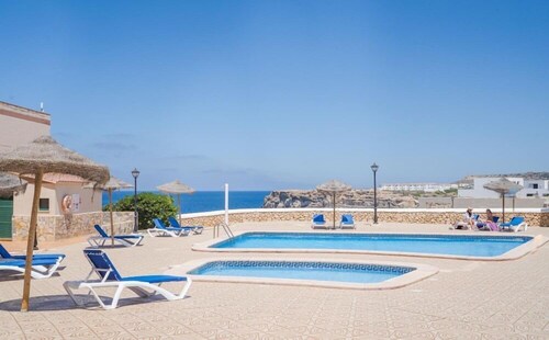 Cabo De Banos Apartments