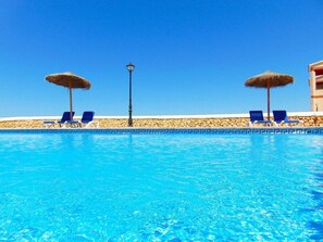 Utomhuspool