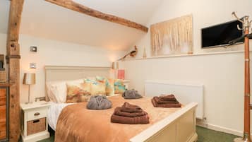 1 bedroom, individually decorated, individually furnished, free WiFi