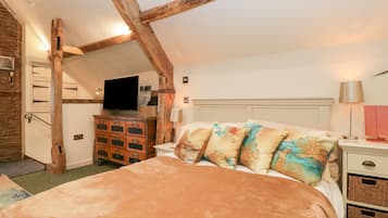 1 habitación, decoración personalizada y muebles diferentes