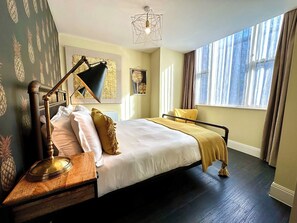 1 bedroom, iron/ironing board, Internet, bed sheets