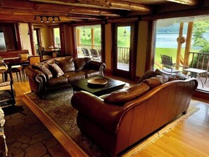 TV connectée, cheminée