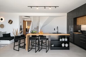 5 bedrooms, blackout drapes, iron/ironing board - Villa Anamnisis by Anamnesia Collection (Naxos)