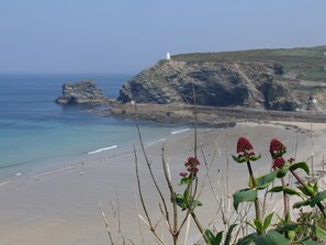 Beach - Byghan Thornton (Redruth)