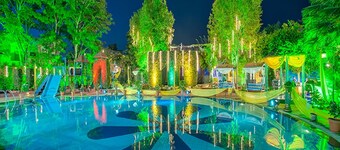 Shraddha Sarovar Portico