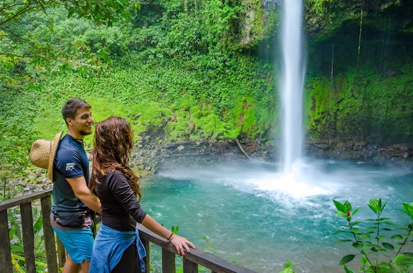 Property grounds - Quiet house, nature, volcano view in La Fortuna (La Fortuna)
