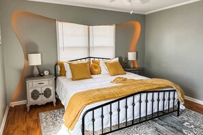 3 Schlafzimmer, Bügeleisen/Bügelbrett, Reisekinderbett, WLAN