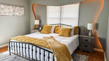 3 bedrooms, iron/ironing board, travel cot, WiFi