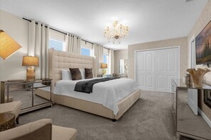 7 habitaciones, tabla de planchar con plancha, wifi y ropa de cama 