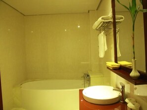 Bathroom - Greentree Inn Linhai Yintai City (Taizhou)