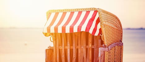 Una spiaggia nelle vicinanze