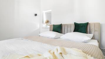 1 bedroom, travel crib, free WiFi, bed sheets