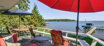 Waterfront Gull Lake w/ Dock: Family Friendly!