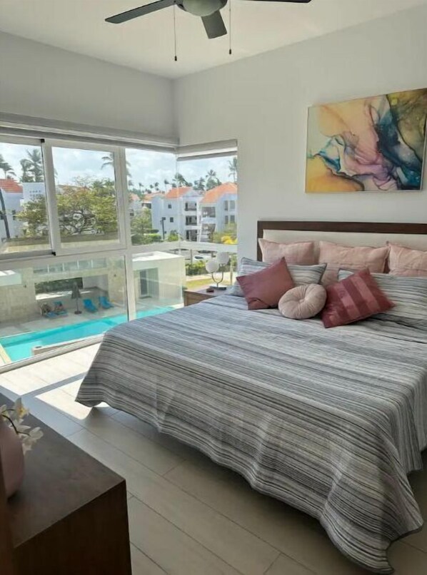 3 bedrooms, free WiFi, bed sheets