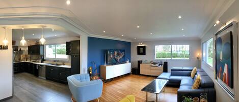 تلفزيون ذكي، تنس طاولة، ستيريو